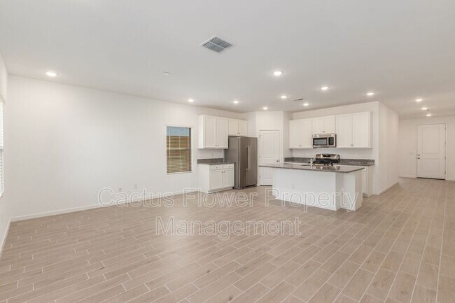 Building Photo - 3044 W Bent Tree Dr