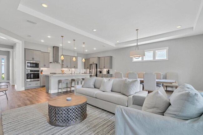 Building Photo - 117 River Rise Wy