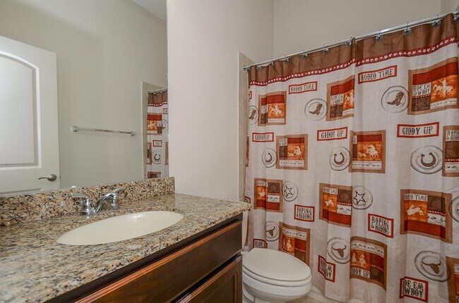 Building Photo - 4307 Fenetre Forest St