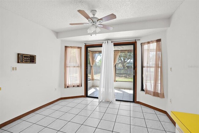 Building Photo - 241 Dartmouth Ave