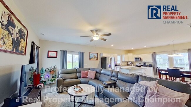 Building Photo - Like New Home with Open Layout and Spacious Rooms