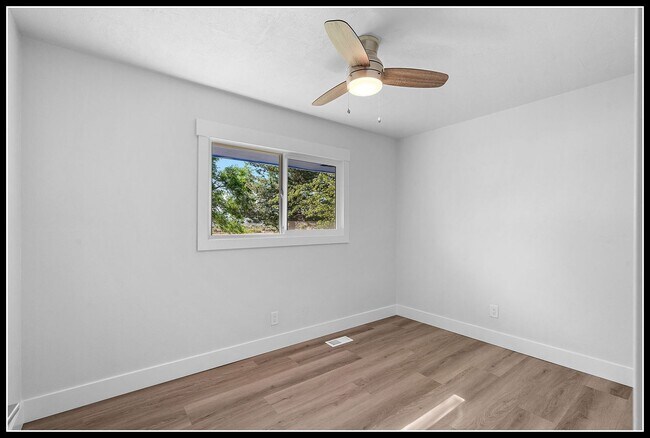 Building Photo - 3 Acre Horse Ranch & Home Rental SE Boise ...