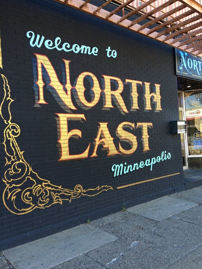 Building Photo - Solstice Northeast