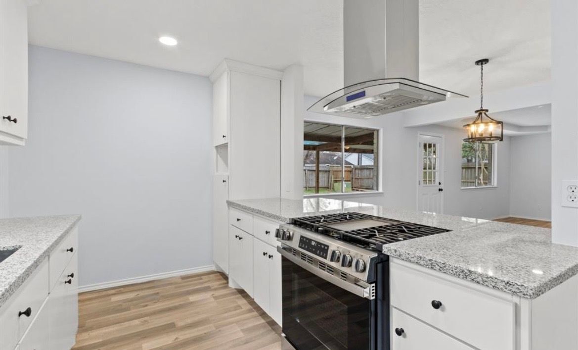 Building Photo - 3814 Brier Gardens Dr