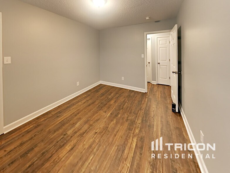 Building Photo - 4206 Painted Trillium Ct