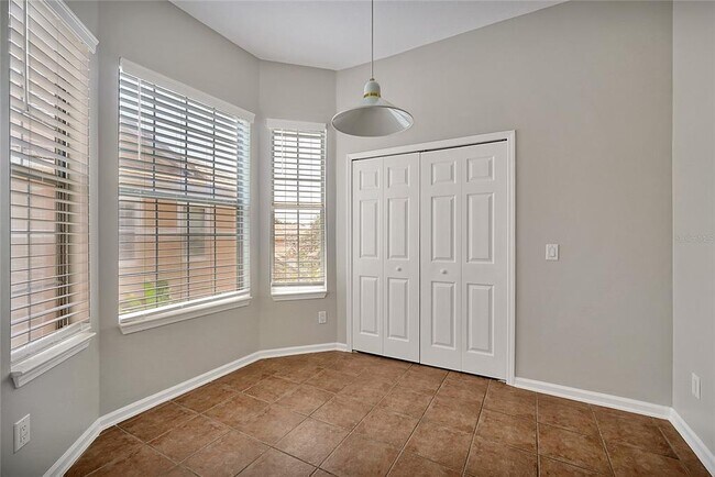 Building Photo - 7521 Bay Prt Rd