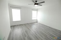 Building Photo - 1601 Cloud St