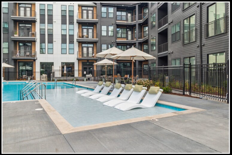 Building Photo - 700 Craighead St