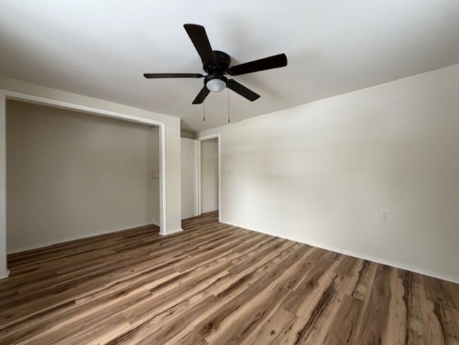 Building Photo - 2 Bed 1 Bath Single Family Home Available in Fairborn