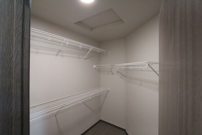 Building Photo - Modern design 3-bed, 2.5 bath duplex available.