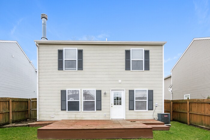 Building Photo - 10740 Glenayr Dr