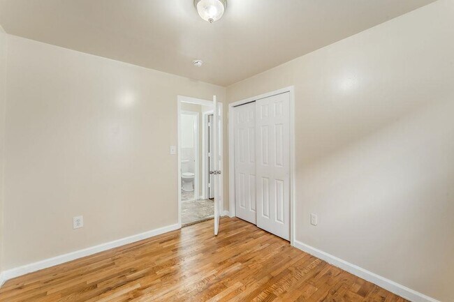 Building Photo - 285 Claremont Ave