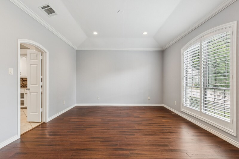 Building Photo - 5801 Orchid Ln