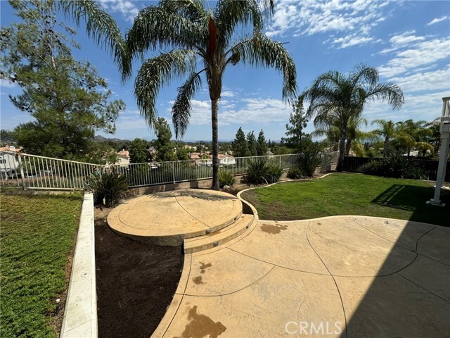 Building Photo - 41438 Grand View Dr