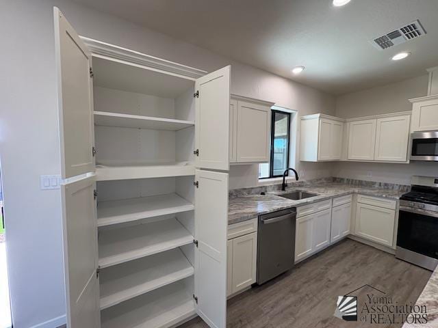 Building Photo - 4273 W 31st Pl