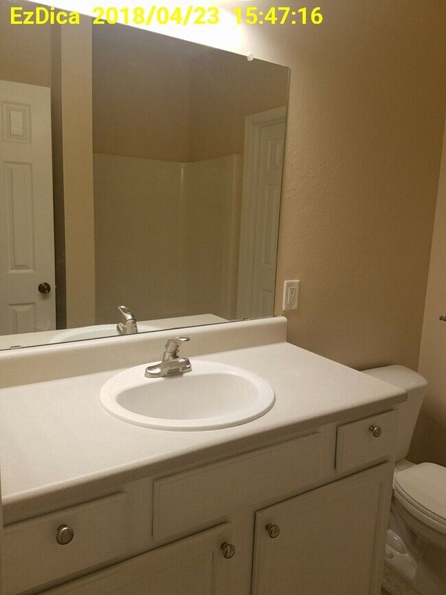 Building Photo - 2B/2B, 2nd floor condo for rent in Reserve...