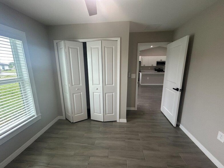Building Photo - $1000 OFF THE FIRST MONTHS RENT: Available Now!! Brand New Construction 4/3