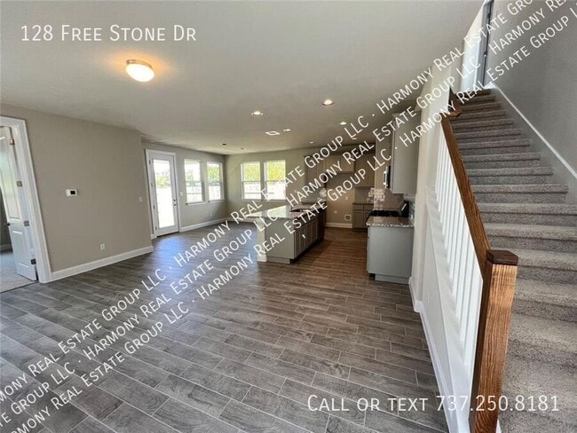 Building Photo - 128 Free Stone Dr