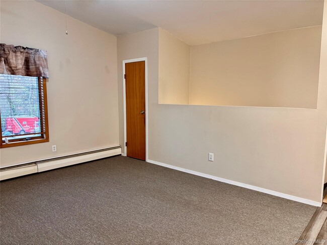 Building Photo - 62 Tonopan St