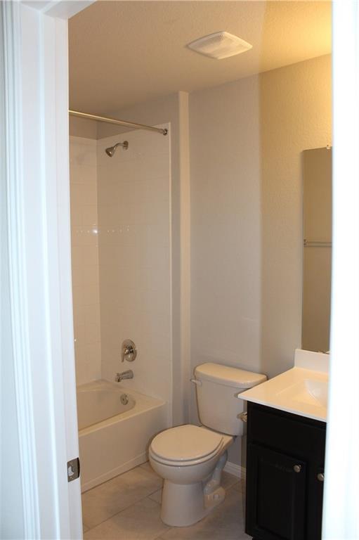 Building Photo - 1409 Bess Cove
