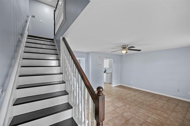 Building Photo - 12714 Verdant Brook Dr