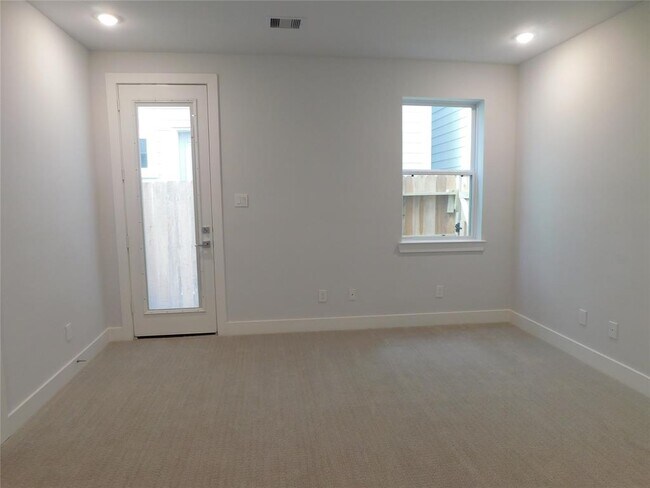 Building Photo - 4223 Eli St