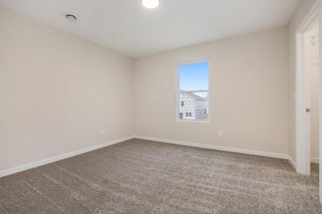 Building Photo - 2190 Dowd St