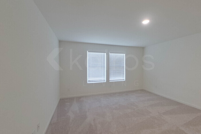 Building Photo - 109 Flat Rock Ml Trl