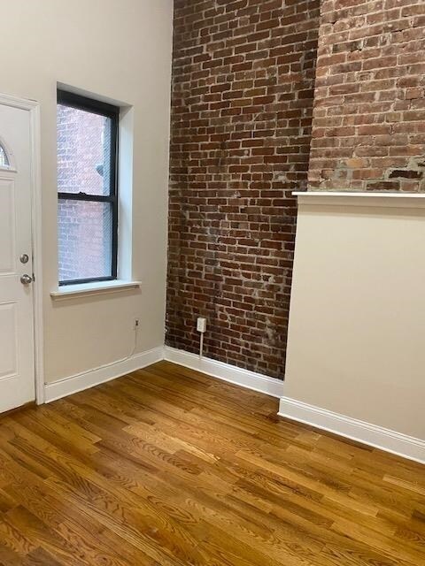 Building Photo - 1037 Washington St