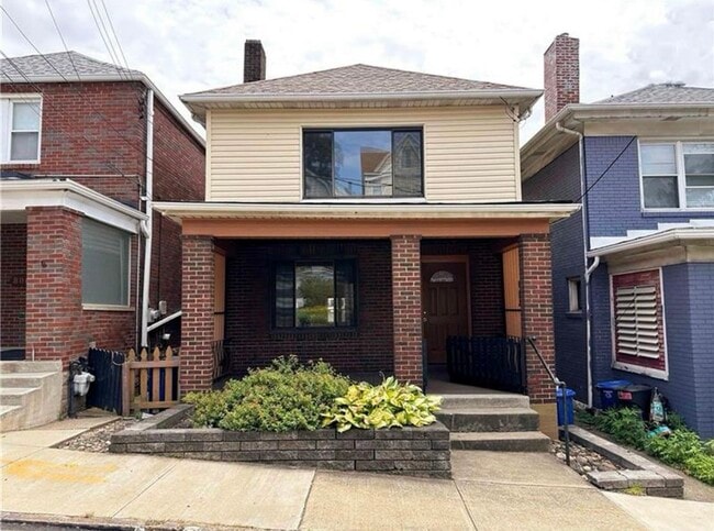 Building Photo - 804 Lilac St