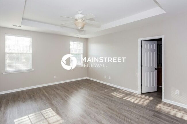 Building Photo - 4204 Houldsworth Dr