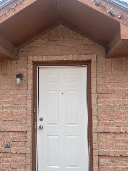 Building Photo - 1519 Orlando St