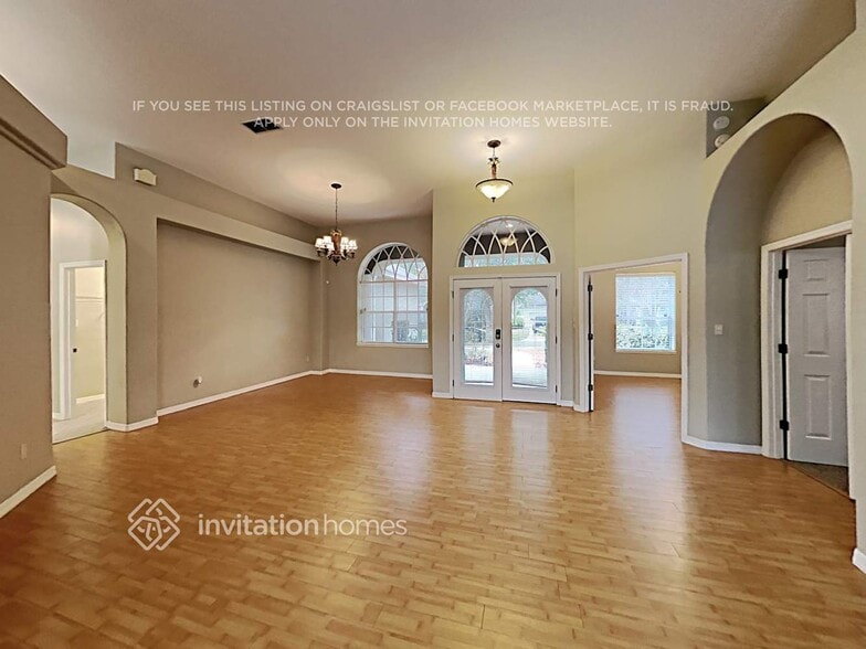 Building Photo - 8119 Belshire Dr