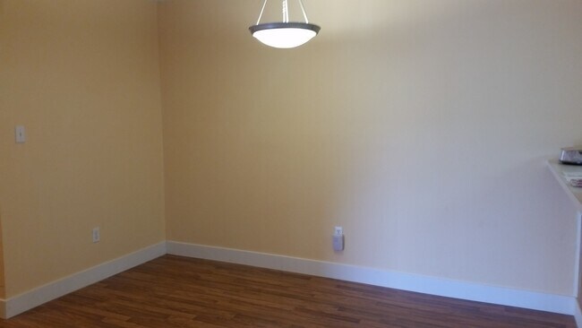 Building Photo - 7205 S Gaylord St