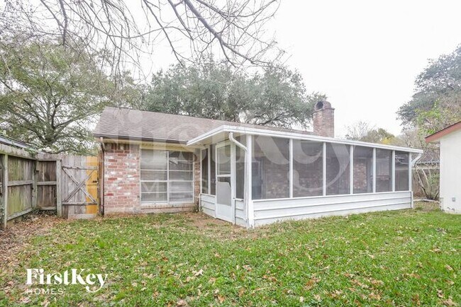 Building Photo - 6114 Knotty Post Ln