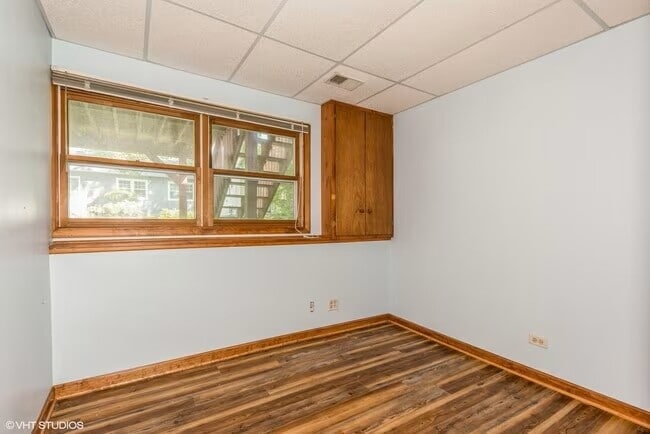 Building Photo - 1121 Needham Rd