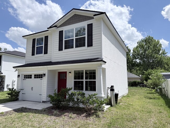 Building Photo - 4541 Cambria St