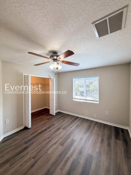 Building Photo - 8535 Gablebend Way