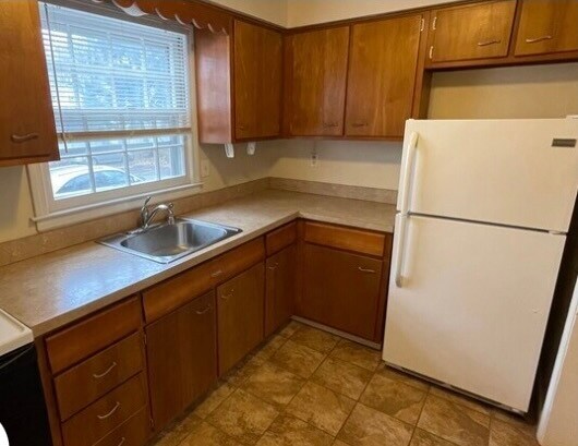 Building Photo - 81 Charter Oak St