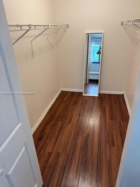 Building Photo - 540 Brickell Key Dr