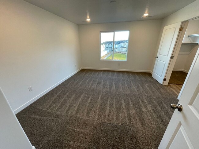 Building Photo - Brand New 3-Bed/2.5 Bath Town Home