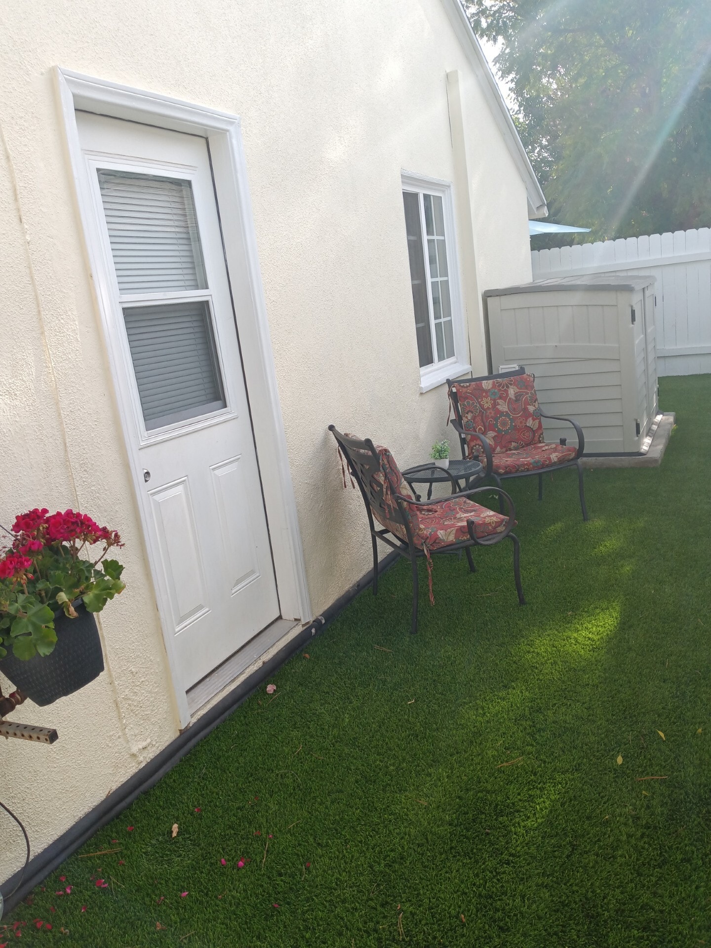 Private Patio - 7248 Shoshone Ave