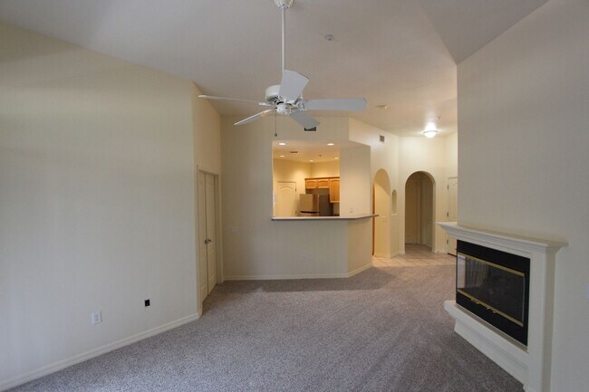 Building Photo - Spacious 2 Bedroom Summit Park Condo with Private Balcony & Soaking Tub