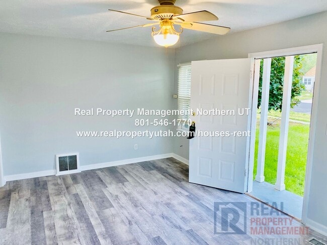 Building Photo - 3 Bedroom 1.5 Bath Ogden Home Coming Soon!