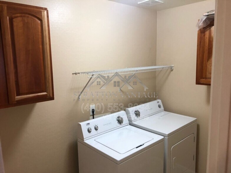Building Photo - 11429 W Austin Thomas Dr