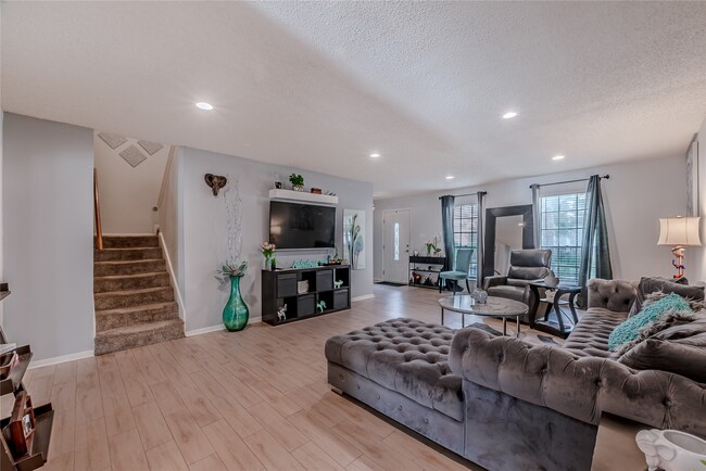 Building Photo - 14228 Misty Meadow Ln