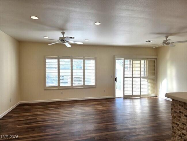 Building Photo - 2545 Springville Way