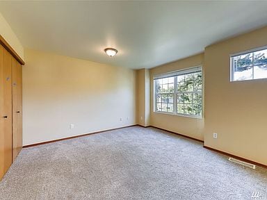 Building Photo - 1297 Koda Cir SE