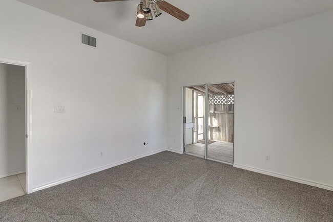 Building Photo - 15321 Dasmarines - 3/bed 2/bath $2,099/mo