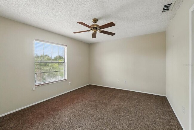 Building Photo - 7925 Tumblestone Dr